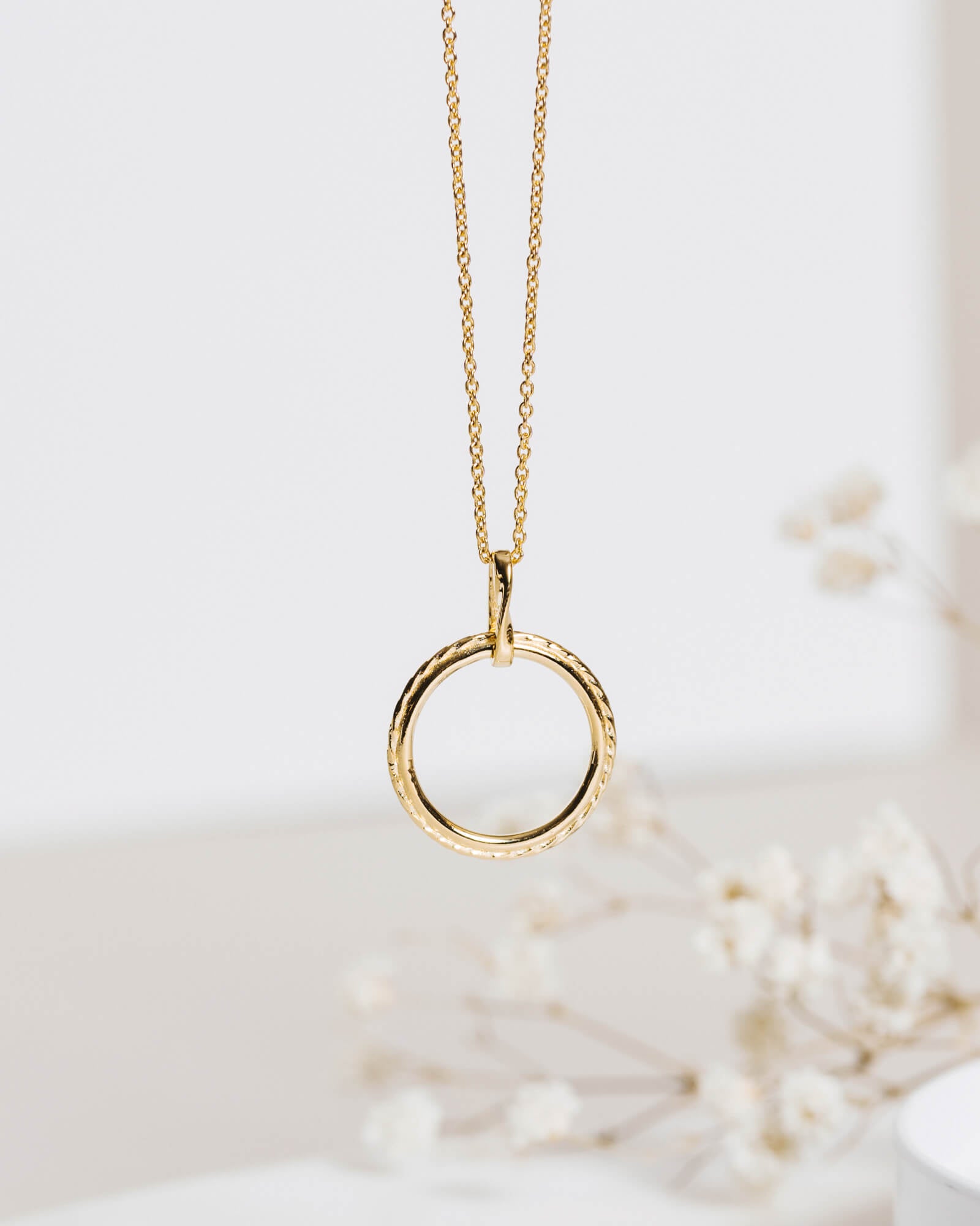 Colliers avec pendentif cercle - Lidia