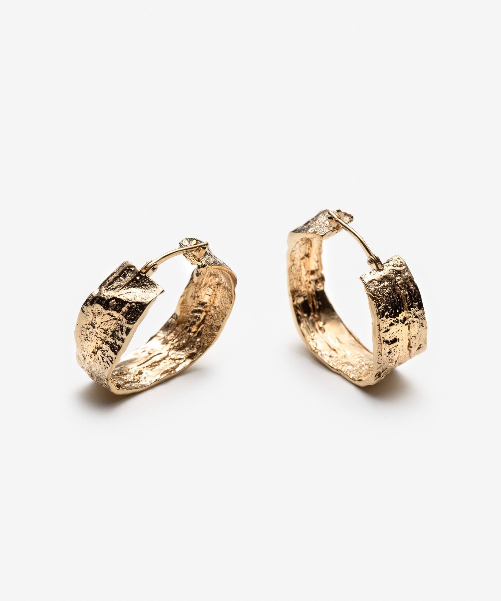 Double Dare – Grosses boucles d’oreilles texturées faites à la main - Lidia