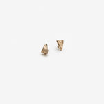 Chocolate Chip – Boucles d’oreille triangle minimalistes - Lidia