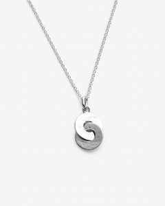 Engagée - Collier avec pendentif de cercles entrelacés - Lidia