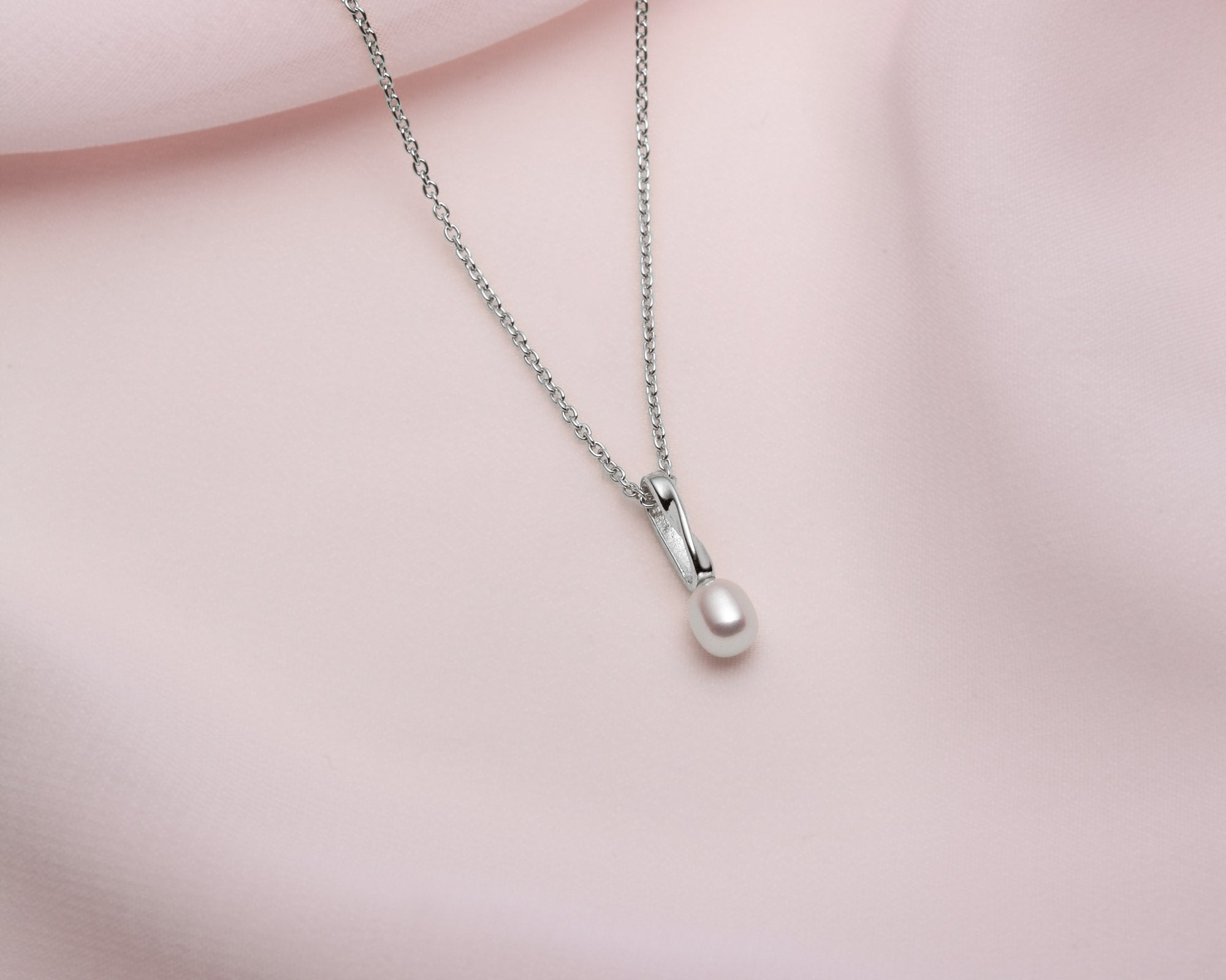 pendentif délicat avec perle naturelle - Lidia