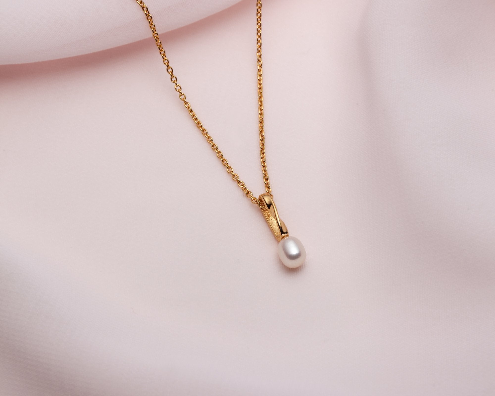 pendentif délicat avec perle naturelle - Lidia
