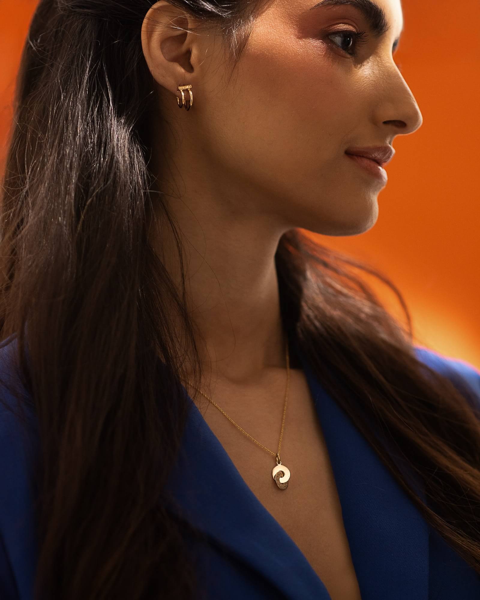Engagée - Collier avec pendentif de cercles entrelacés - Lidia