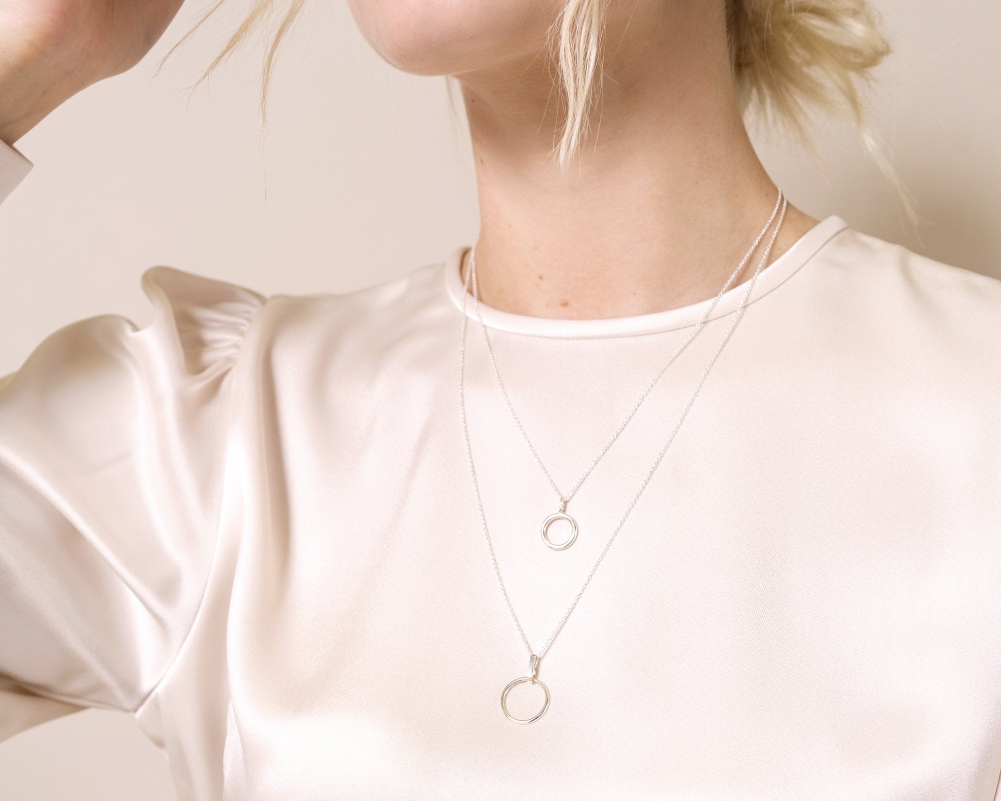 collier réversible fabriqué à Montréal - Lidia