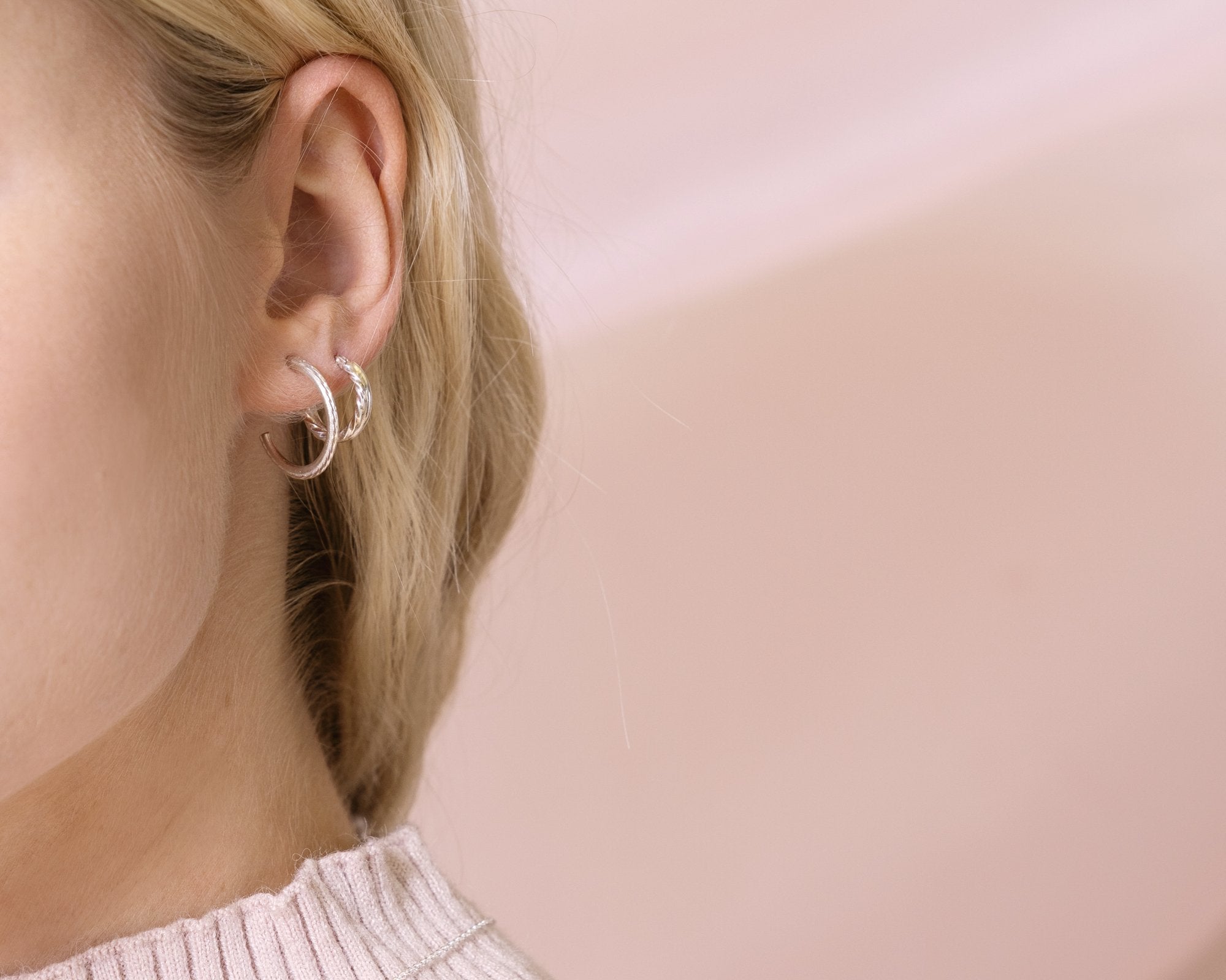 boucles d'oreilles anneaux avec perles - Lidia