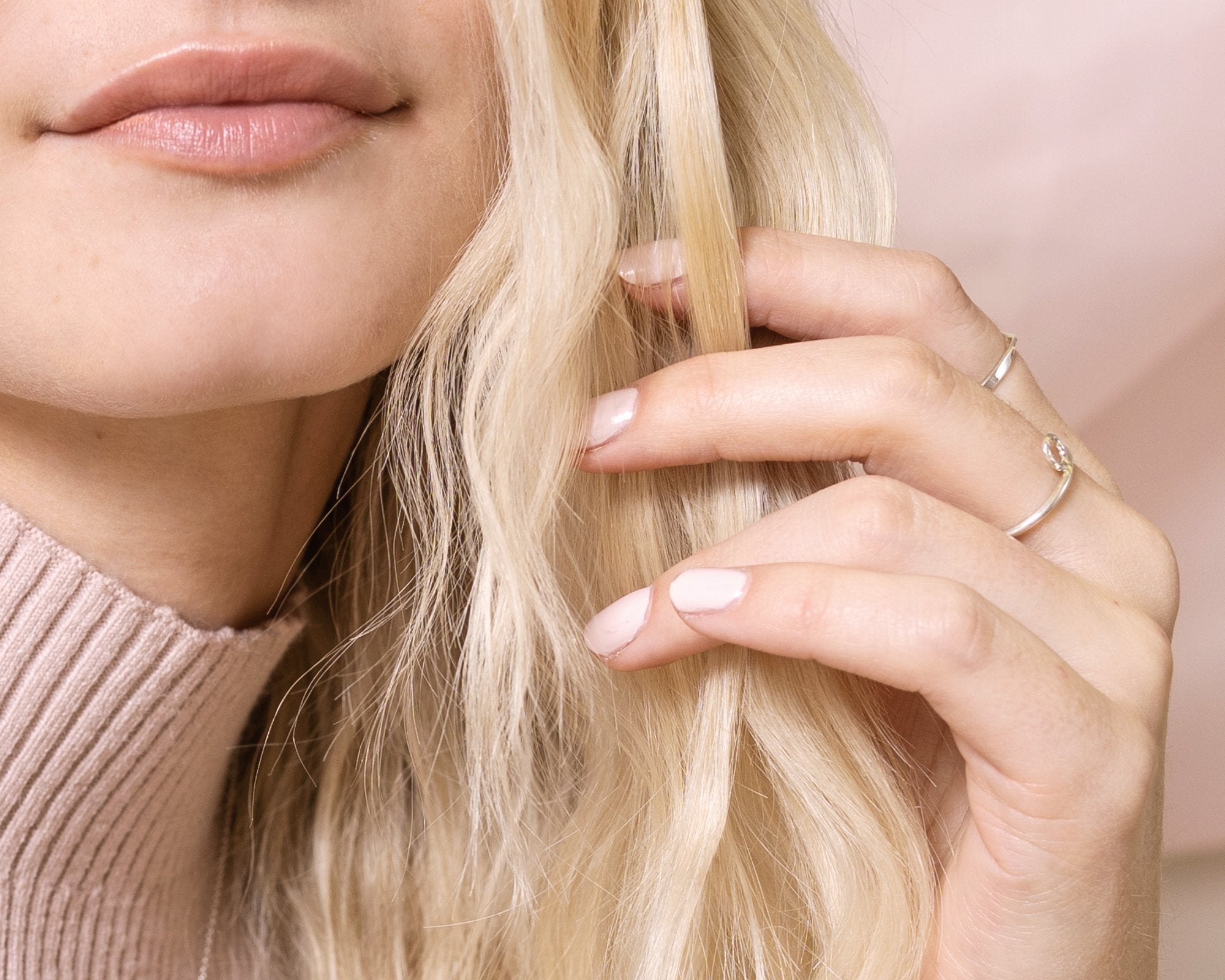 bague délicate avec perle blanche - Lidia
