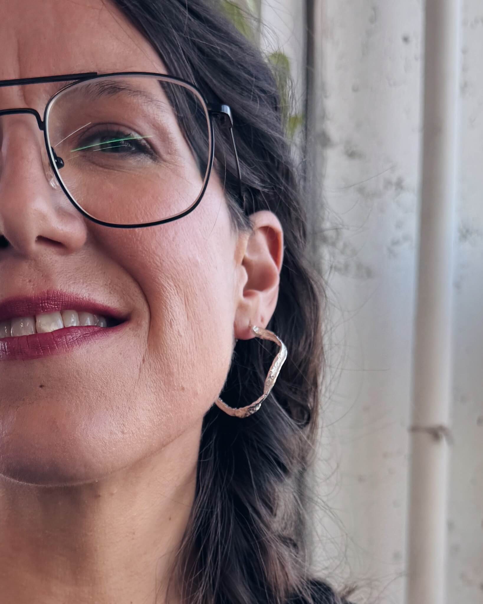 Émilie - Grands anneaux d’oreilles ondulés fait au Québec - Lidia