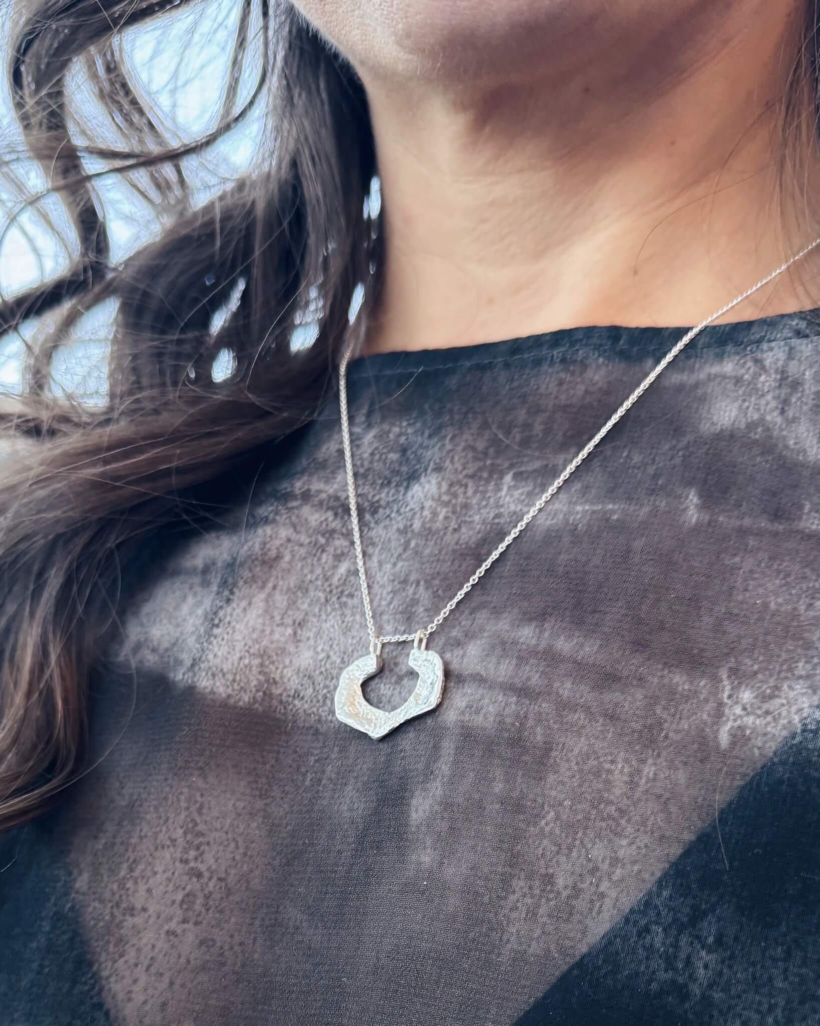 Shine – Collier pendentif réversible fait à la main - Lidia