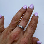 bague minimaliste avec bloc en argent oxydé - Lidia
