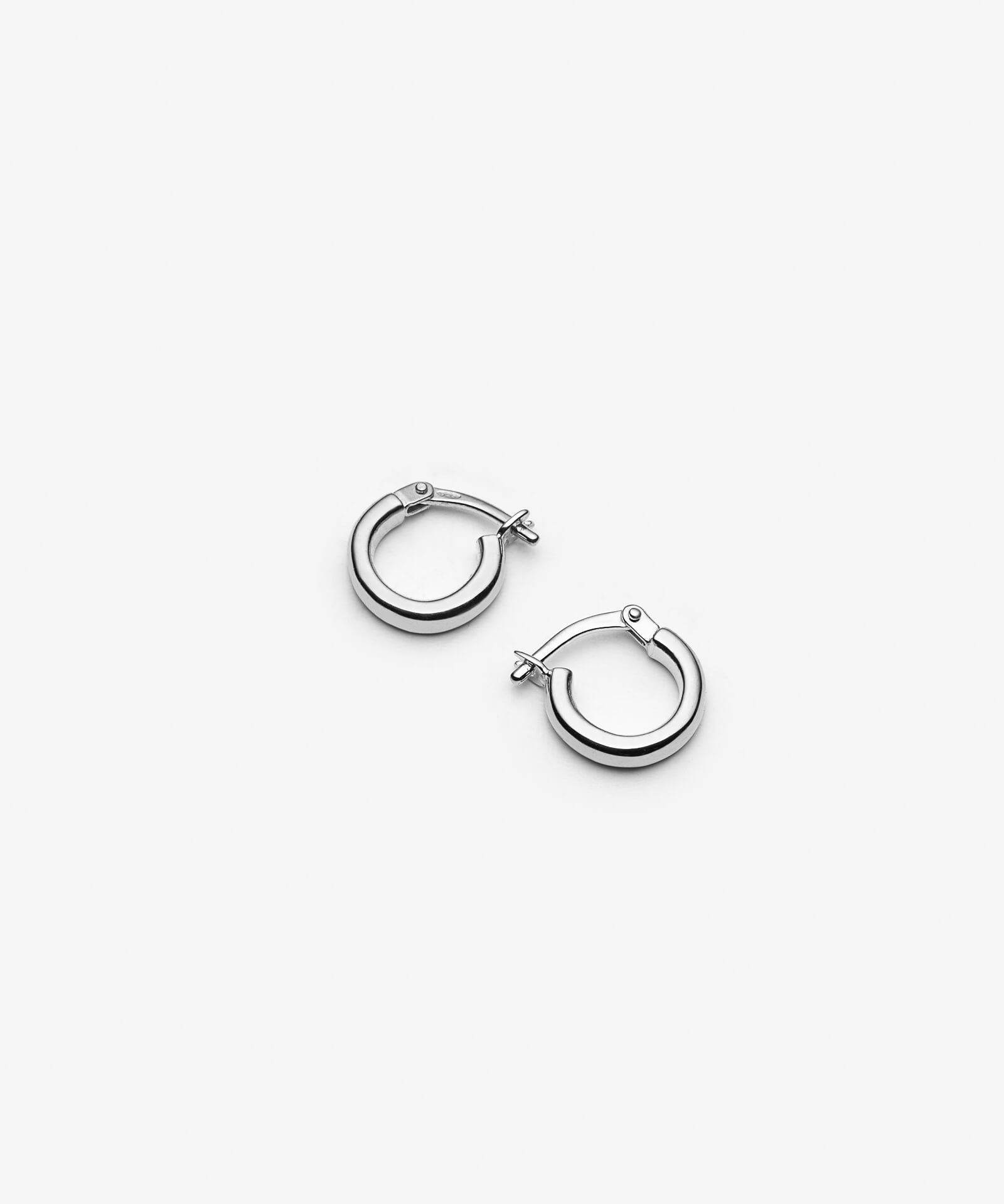 boucles d’oreilles petits anneaux en argent sterling
