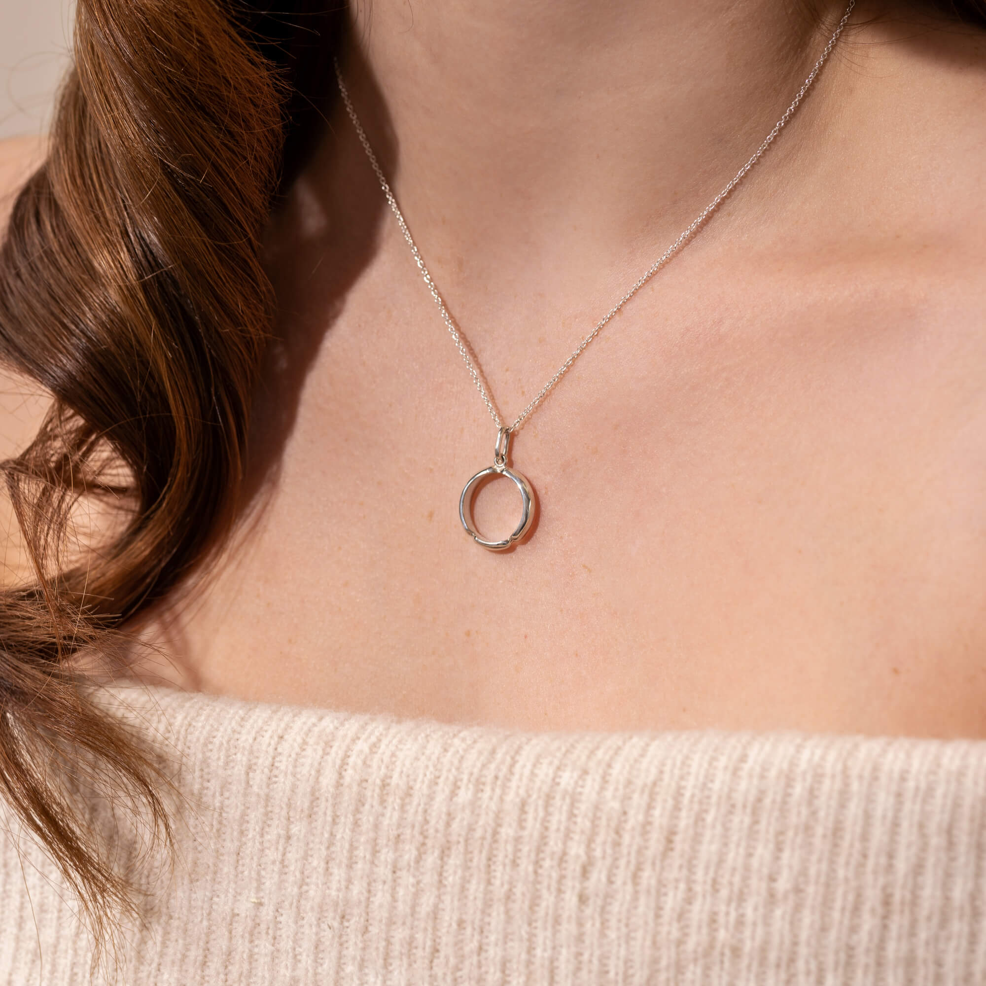 Carrie - Collier avec pendentif circulaire - Lidia