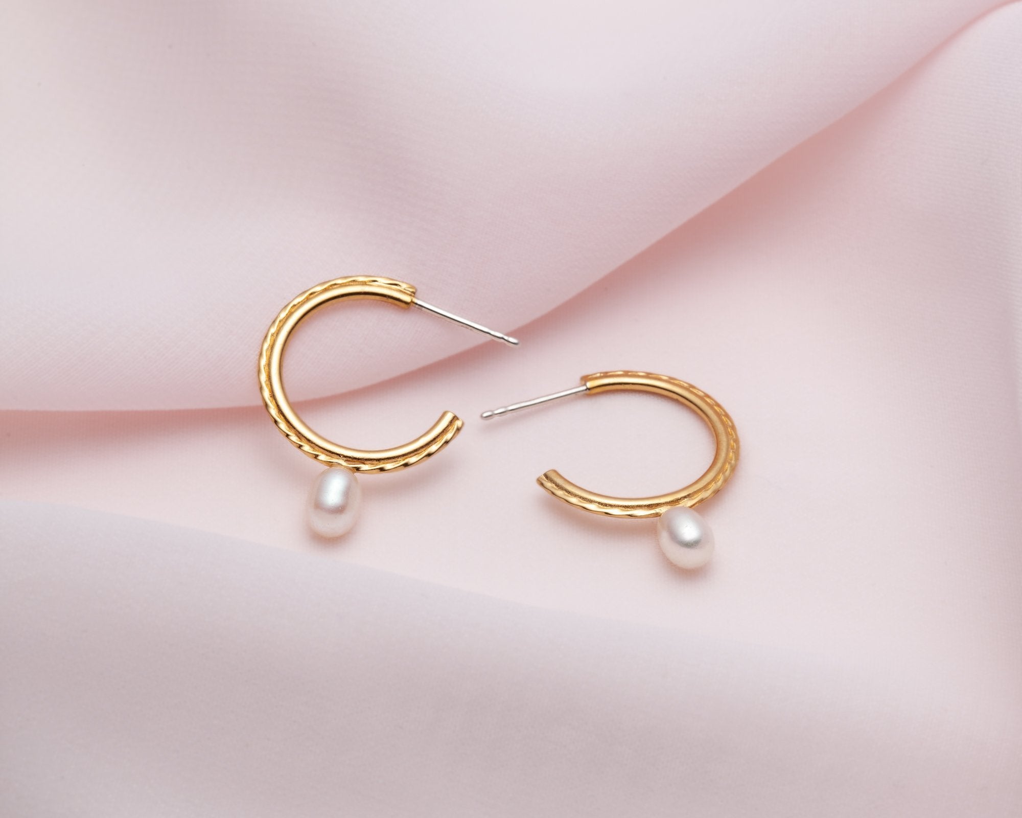 boucles d'oreilles anneaux avec perles - Lidia
