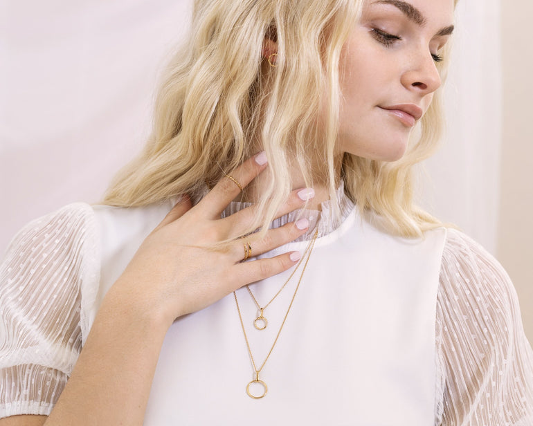 boucles d'oreilles minimalistes fabriquées au Québec - Lidia